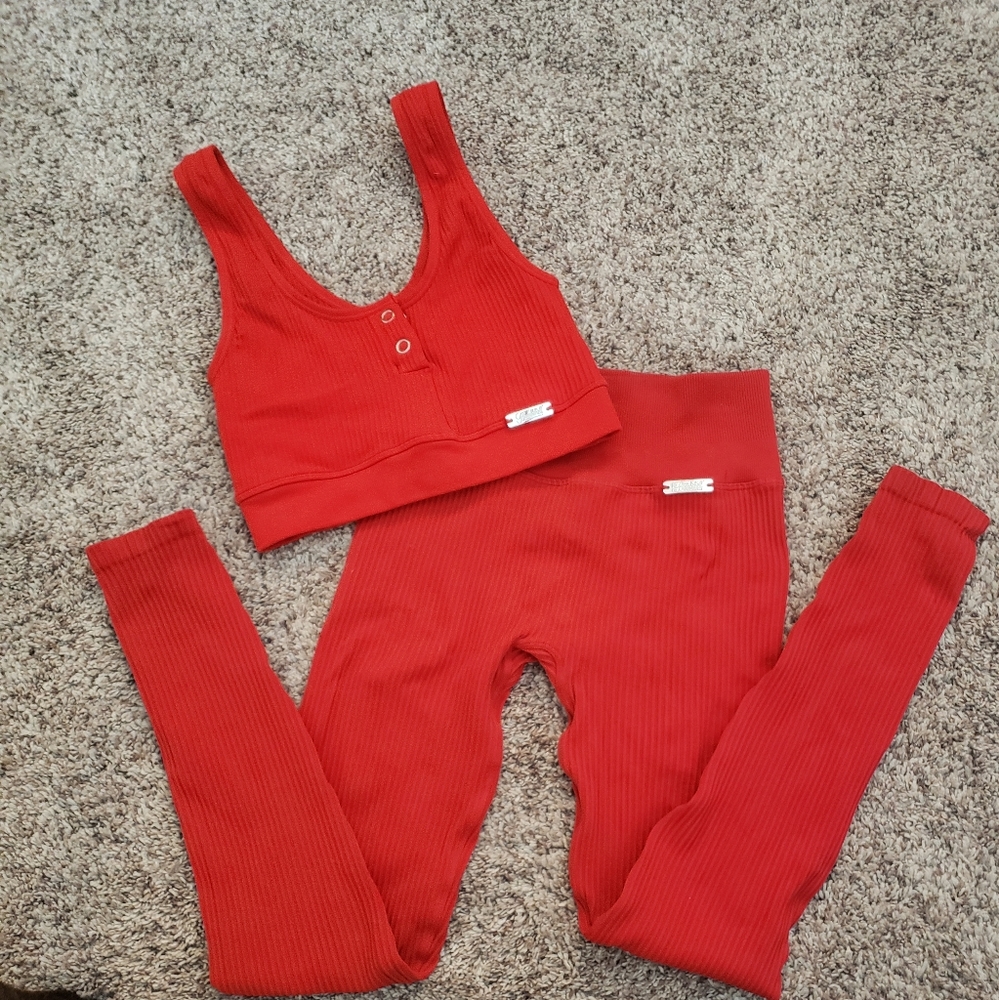 Bombshell sportswear set